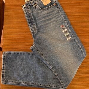 Levi’s 501 Original Jeans 33x30 Straight Leg Button Fly NWT
